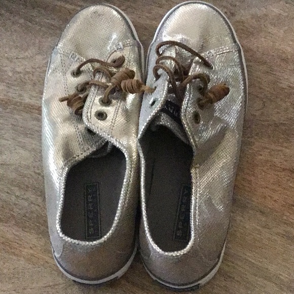 Sperry Gold Slip-on Sneakers Size 8.5 - Picture 2 of 4